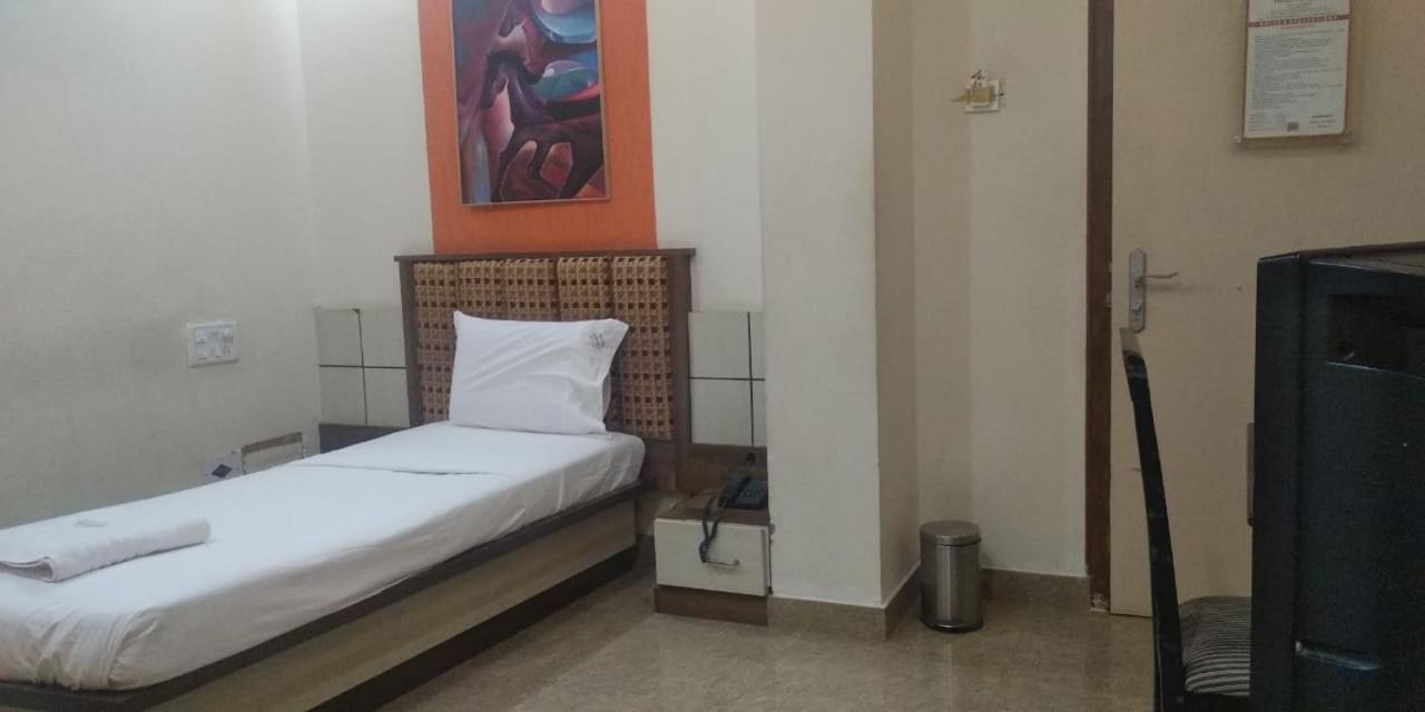 Hotel Ashlesh Manipal Exterior foto