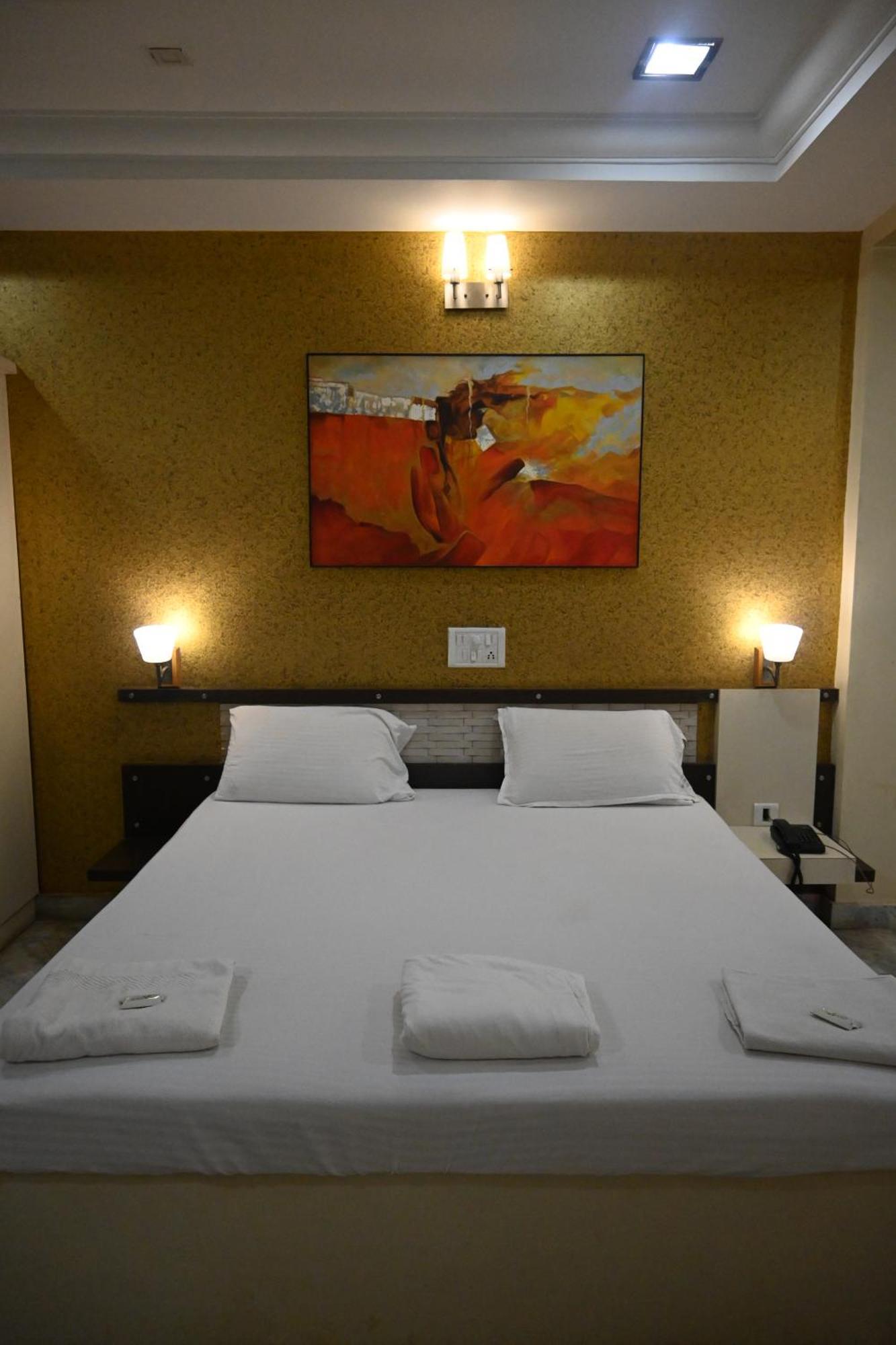 Hotel Ashlesh Manipal Exterior foto